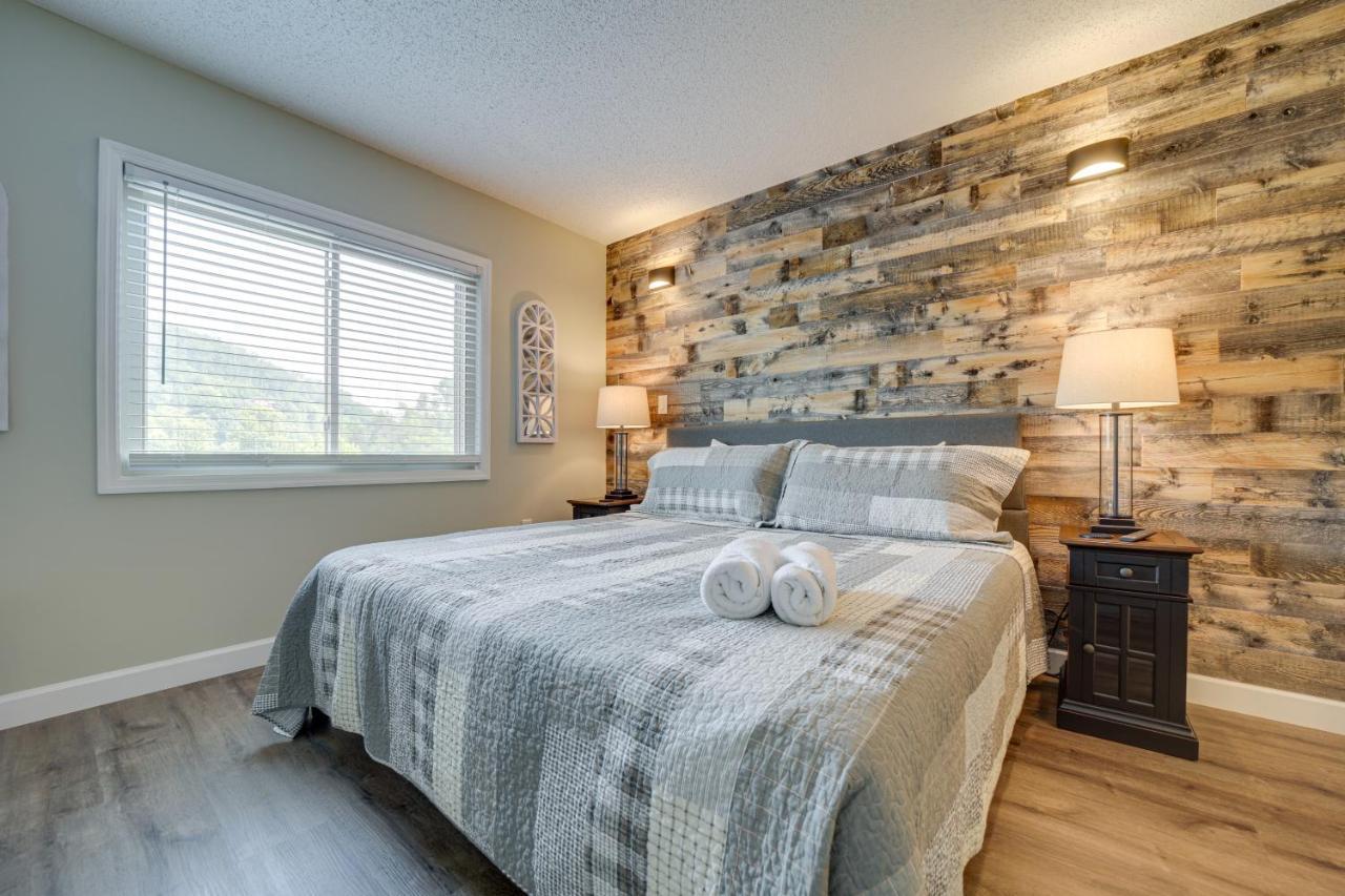 Stylish Gatlinburg Condo With Pool Walk Downtown! Екстер'єр фото