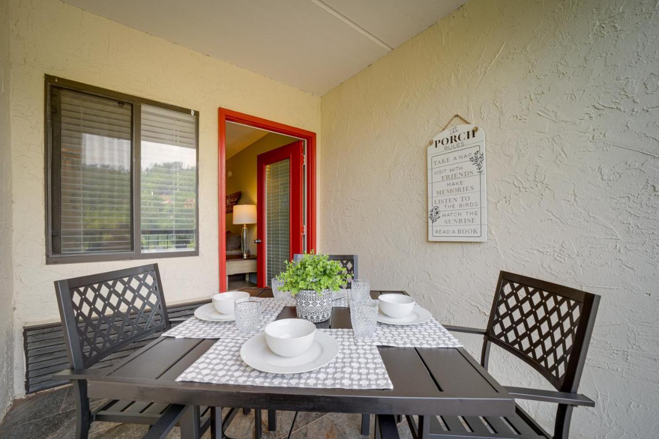 Stylish Gatlinburg Condo With Pool Walk Downtown! Екстер'єр фото